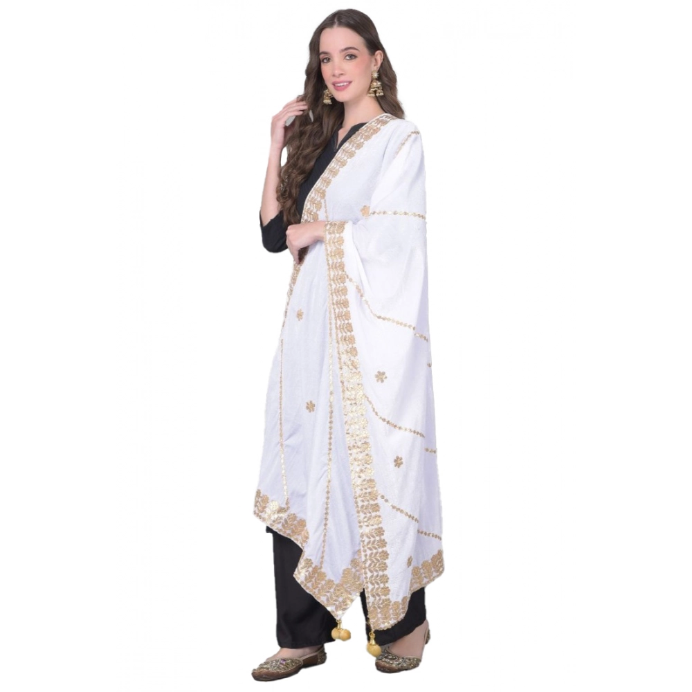 53512022996_d4f3da80b9_o_d-1000x1000-1.webp Women's Velvet Gotta Patti Dupatta (Off White, Length: 2.25 to 2.50 Mtr) - Image 1
