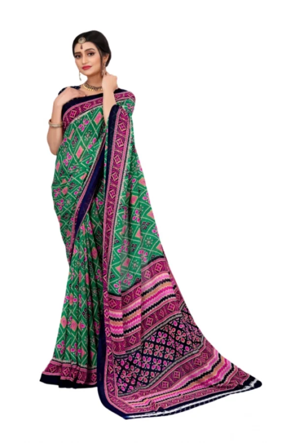 Women's Georgette Floral Print Saree With Unstitched Blouse 5.5Mtr (Green)