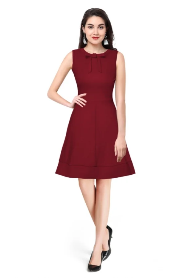 Women's Polyester Solid Round Neck Sleeveless Dress (Maroon)