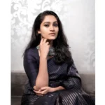 Women's Silk Printed Saree With Unstitched Blouse 5.5Mtr (Black) - Image 3
