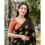 Women's Silk Printed Saree With Unstitched Blouse 5.5Mtr (Blacl-Orange) - Image 3