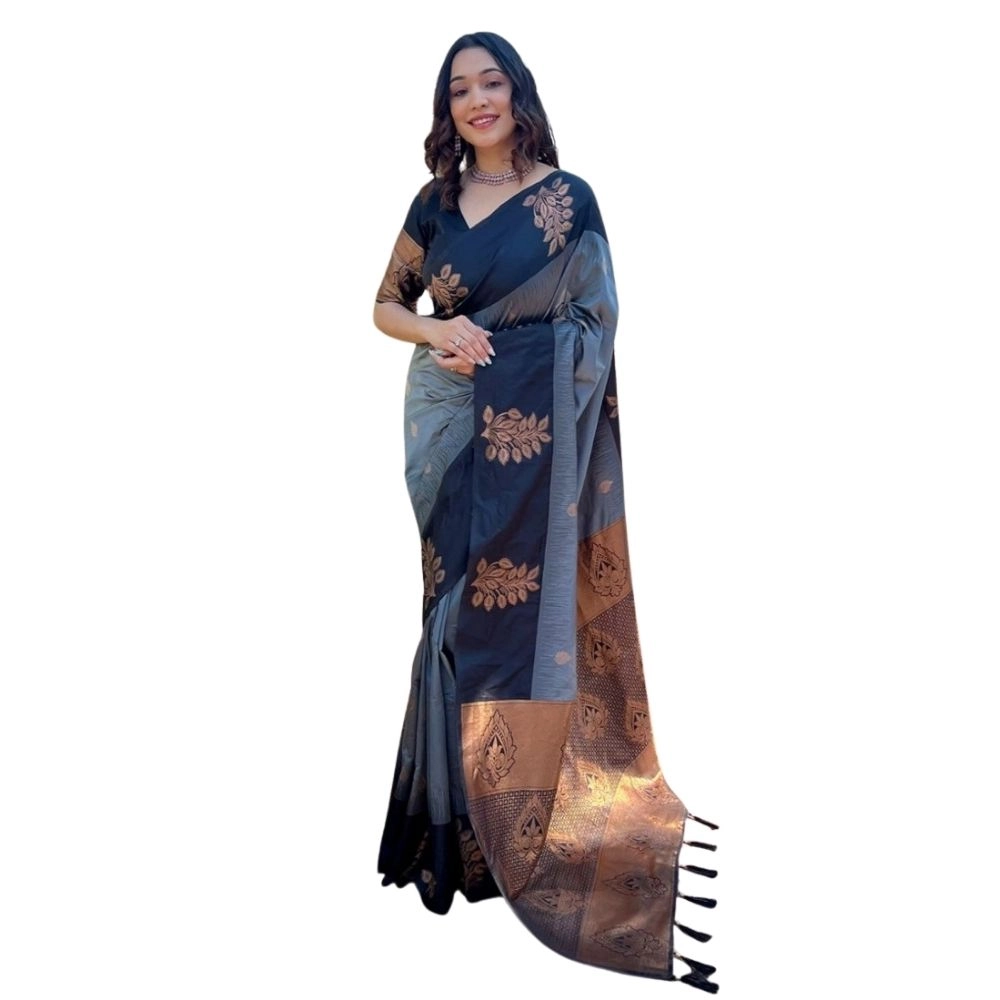 54464939197_7afe56117b_o_d-1000x1000-1.webp Women's Silk Printed Saree With Unstitched Blouse 5.5Mtr (Grey) - Image 1