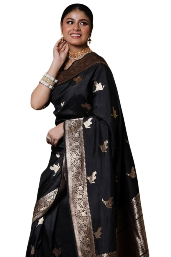 Women's Silk Printed Saree With Unstitched Blouse 5.5Mtr (Black)