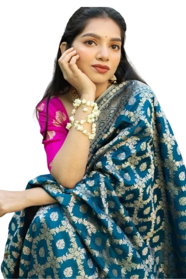Women's Silk Printed Saree With Unstitched Blouse 5.5Mtr (Sky Blue)