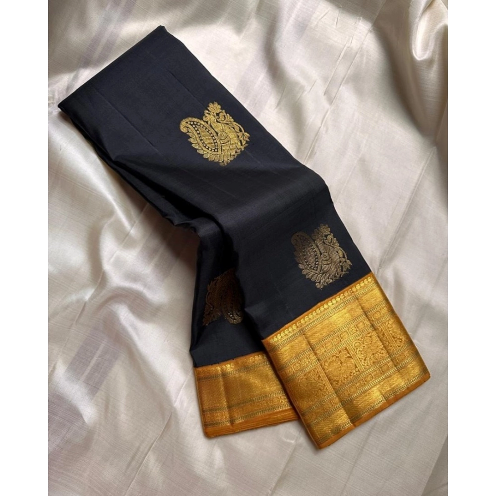 54466036338_388875eec8_o_d-1000x1000-1.webp Women's Silk Printed Saree With Unstitched Blouse 5.5Mtr (Black) - Image 1