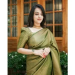 Women's Soft Lichi Silk Printed Saree With Unstitched Blouse 5.5Mtr (Green) - Image 4
