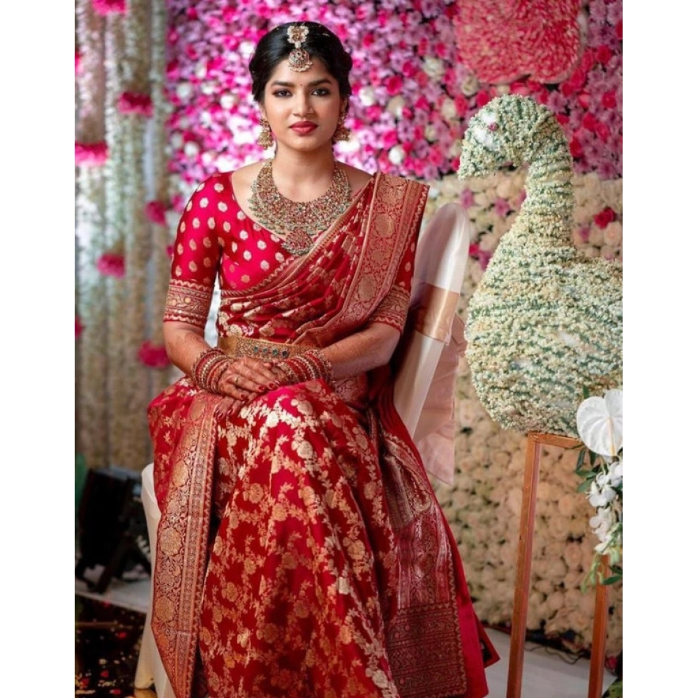 BSB233-SASYYYH-4028-RED-Other1-1000x1000-1.webp Women's Litchi silk Printed Saree With Unstitched Blouse (Red) - Image 1