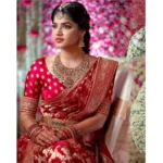 Women's Litchi silk Printed Saree With Unstitched Blouse (Red) - Image 2