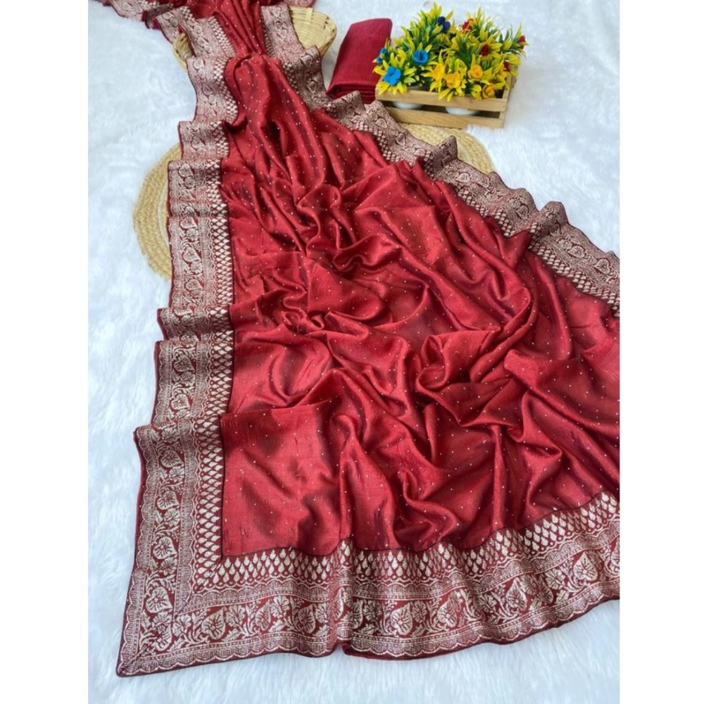 PID-62448-Generic-Women-s-Silk-Embroidred-Saree-With-Unstitched-Blouse-5-5-Mtr-Red-1-1000x1000-1.webp Women's Silk Embroidred Saree With Unstitched Blouse 5.5Mtr (Red) - Image 1