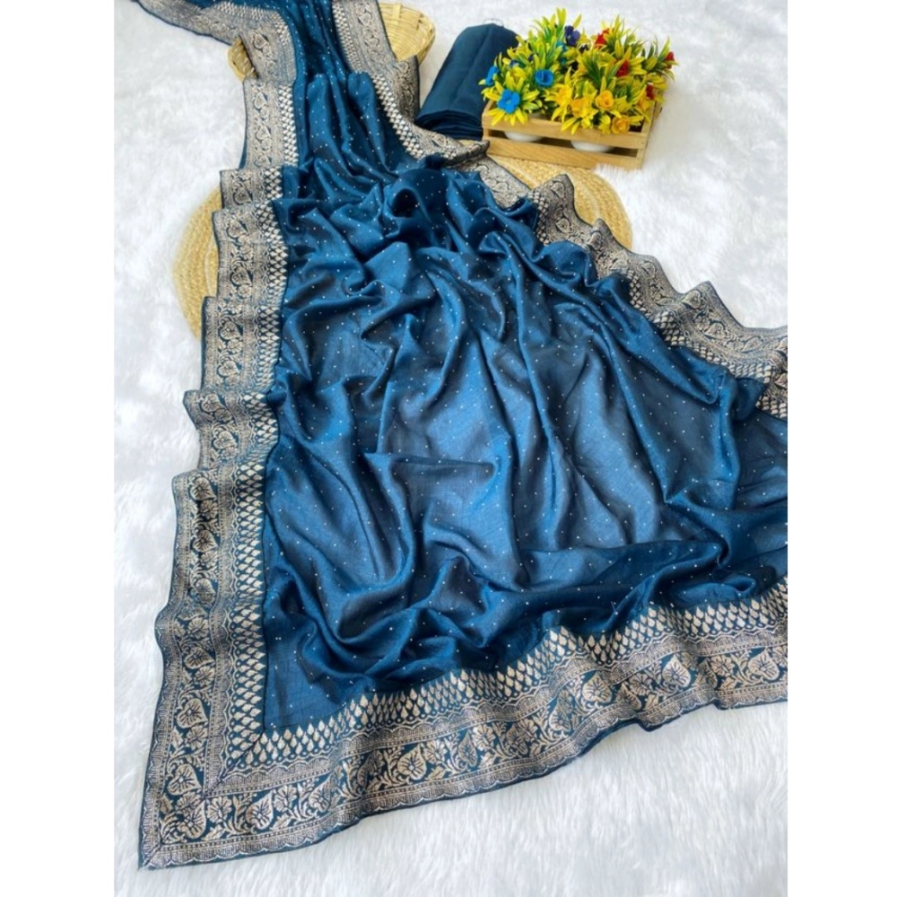 PID-62452-Generic-Women-s-Silk-Embroidred-Saree-With-Unstitched-Blouse-5-5-Mtr-Light-Green-1-1000x1000-1.webp Women's Silk Embroidred Saree With Unstitched Blouse 5.5Mtr (Light Green) - Image 1