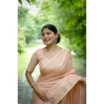 Women's Faux_Banarasi Lining Pattern Saree With Unstitched Blouse 5.5Mtr (Peach) - Image 2