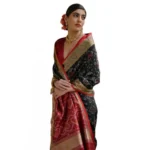 Women's Silk_Blend Ethnic Ikat Pattern Saree With Unstitched Blouse 5.5Mtr (Black) - Image 4