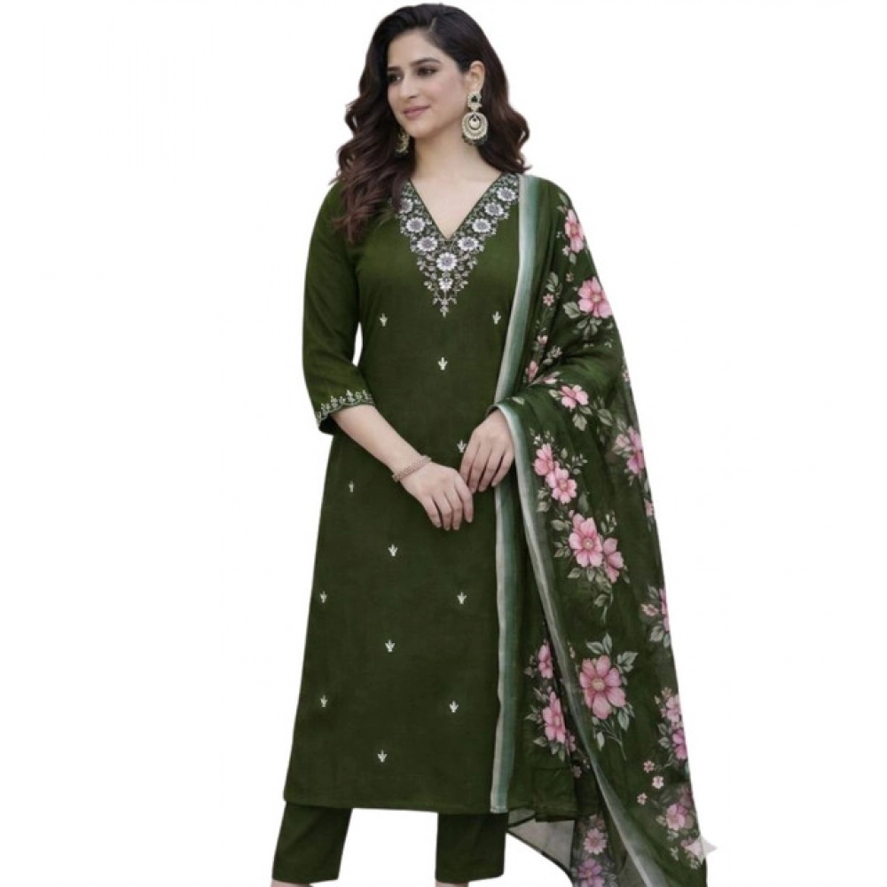 PID-65969-Women-s-Chanderi-Silk-Ethnic-Motif-V-Neck-Three-Quarter-Sleeve-Kurti-With-Pant-Dupatta-Se-1000x1000-1.webp Women's Chanderi Silk Ethnic Motif V-Neck 3/4th Sleeve Kurti With Pant Dupatta Set (Mahendi) - Image 1