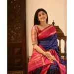 Women's Silk Printed Saree With Unstitched Blouse 5.5Mtr (Navy Blue) - Image 3