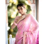 Women's Silk Printed Saree With Unstitched Blouse 5.5Mtr (Pink) - Image 3