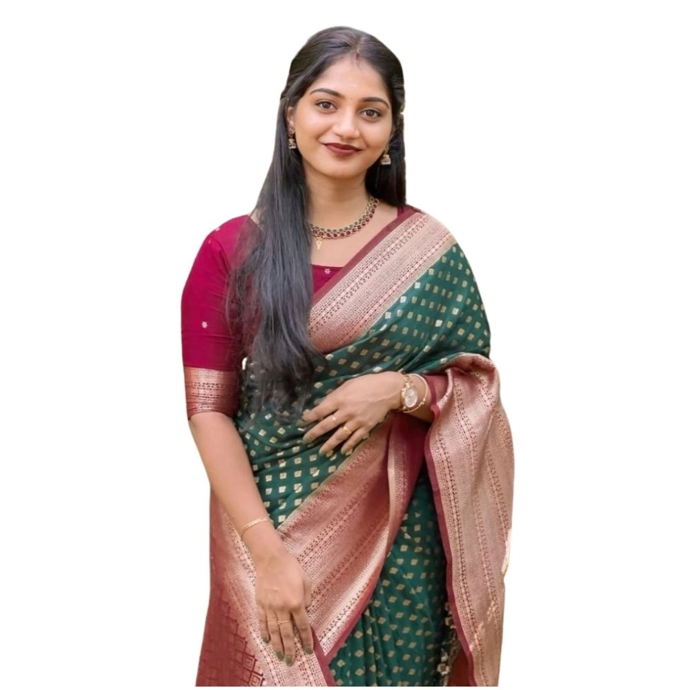 54466127630_a7bc7f7762_o_d-1000x1000-1.webp Women's Silk Printed Saree With Unstitched Blouse 5.5Mtr (Green-Red) - Image 1