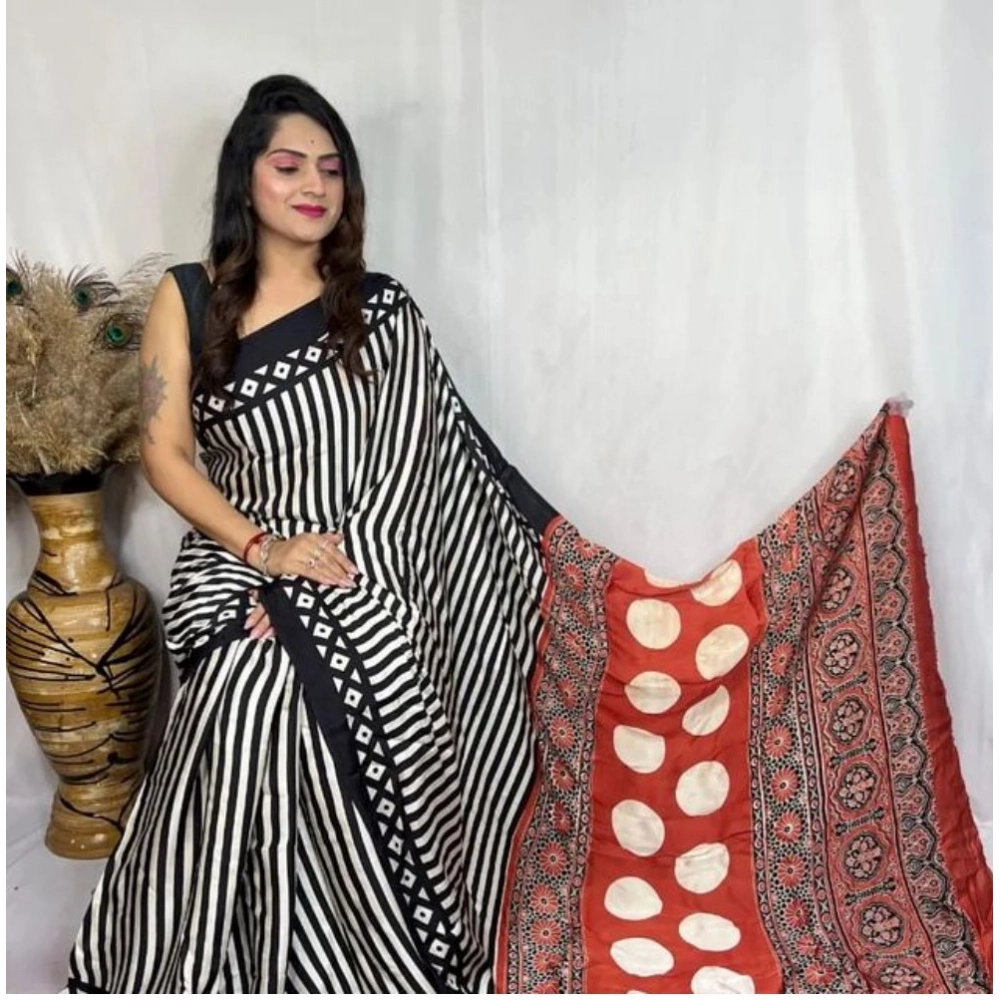 PID-62459-Generic-Women-s-Satin-Printed-Saree-With-Unstitched-Blouse-5-5-Mtr-Black-1-1000x1000-1.webp Women's Satin Printed Saree With Unstitched Blouse 5.5Mtr (Black) - Image 1