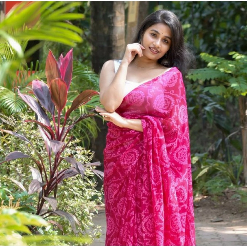 PID-65172-Women-s-Georgette-Printed-Saree-With-Unstitched-Blouse-5-5-Mtr-Pink-1-1000x1000-1.webp Women's Georgette Printed Saree With Unstitched Blouse 5.5MtrĀ (Pink) - Image 1