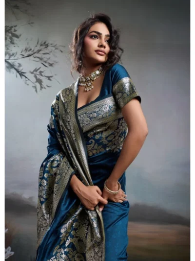 Women's Silk Blend Printed Saree With Unstitched Blouse 5.5Mtr (Navy Blue)