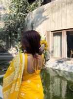 Women's Linen Floral Printed Saree With Unstitched Blouse - 5.5 Mtr (Yellow) - Image 5
