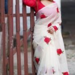 Women's Linen Floral Printed Saree With Unstitched Blouse - 5.5 Mtr (White-Red)