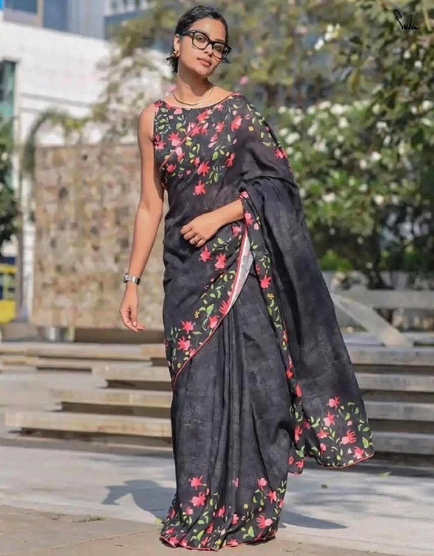 Bg Remover 9 -1000 * 1100 - BSB253SAVYYYC561_Black_Main Women's Linen Floral Printed Saree With Unstitched Blouse - 5.5 Mtr (Black) - Image 1