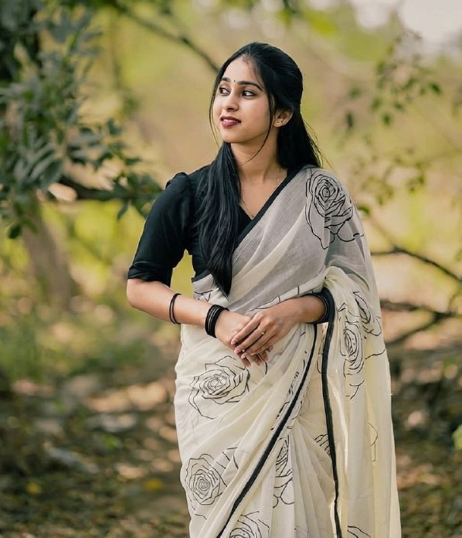 Bg Remover 9 -1000 * 1100 - BSB253SAVYYYC562_WhiteBlack_Main Women's Linen Floral Printed Saree With Unstitched Blouse - 5.5 Mtr (White-Black) - Image 1
