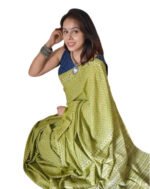 Women's Linen Printed Saree With Unstitched Blouse - 5.5 Mtr (Green) - Image 2