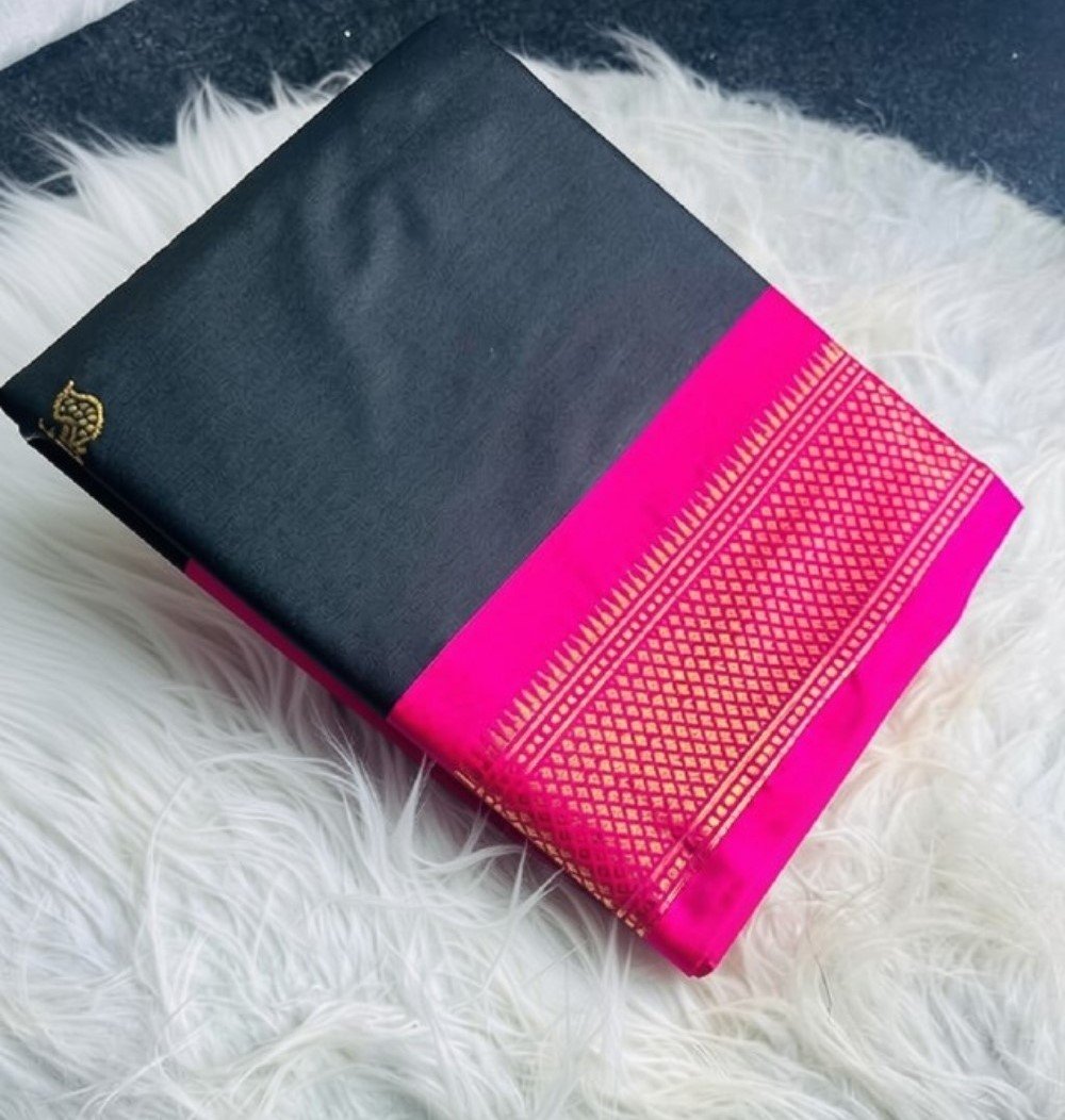 Bg Remover 8 - BSB253SAVYYYC569_CP_blkpink_Main Women's Cotton Silk Solid Saree With Unstitched Blouse - 5.5 Mtr (Black-Pink) - Image 1