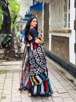 Women's Linen Floral Printed Saree With Unstitched Blouse - 5.5 Mtr (Multicolor) - Image 4